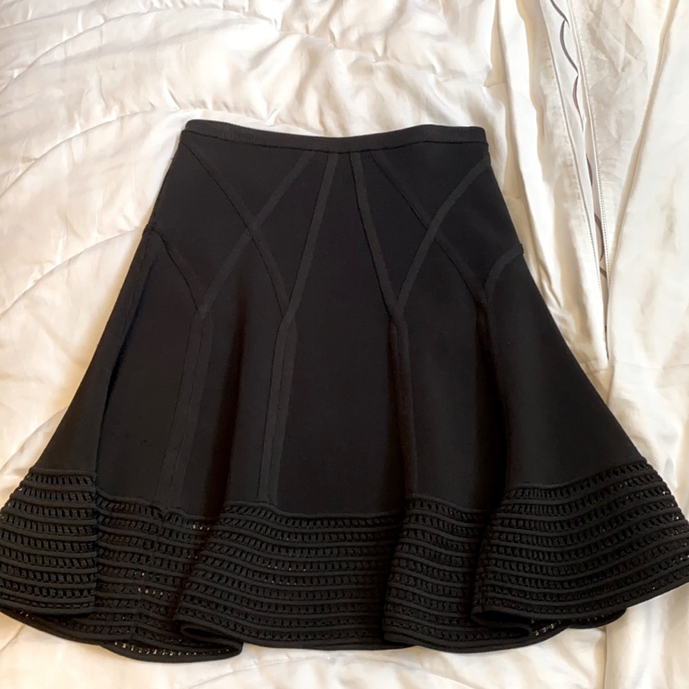 Diane Von Furstenberg black skirt size P
